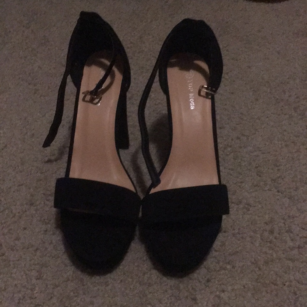 Women’s high heels
